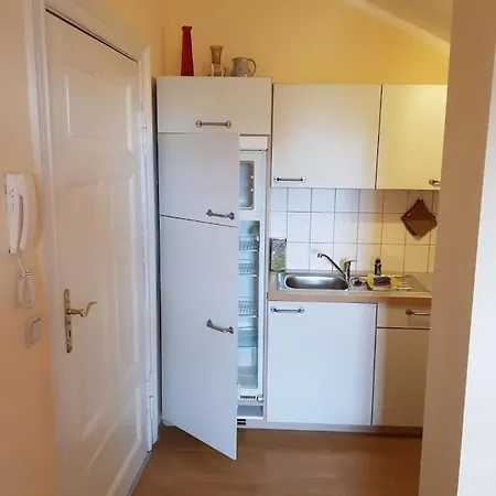 Fanka 3 Apartamento *