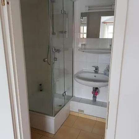 Apartamento Fanka 3 *